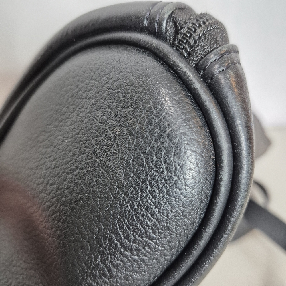 Latico Black Leather Laptop Bag - Picture 16 of 16